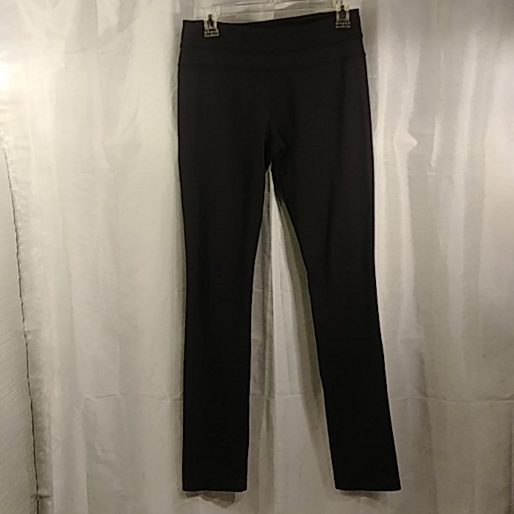 Lululemon leggings size 6